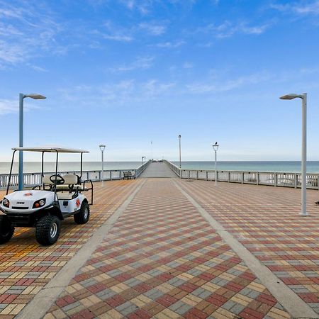 Emerald Beach #1330 By Book That Condo Panama City Beach Eksteriør billede